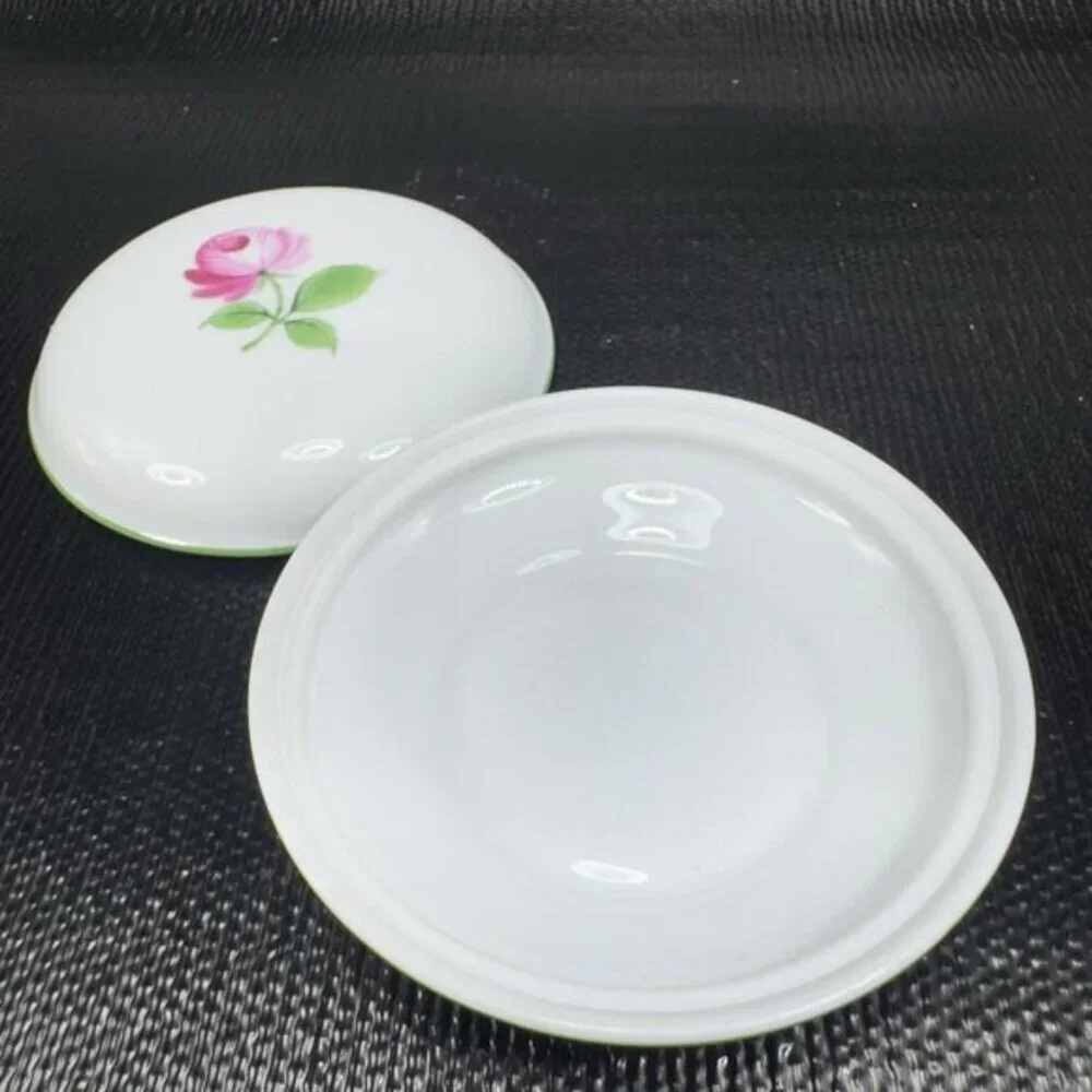 Augarten‎ Wien Porcelain Trinket Dish Pill Holder Flower Pattern Made In Austria